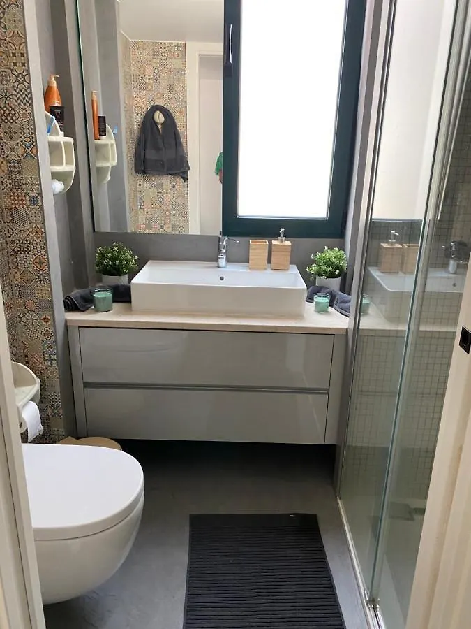 T 2 Apartment In The Heart Of Lisboa